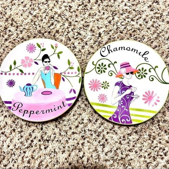 VTG Certified International Jennifer Brinley Coffee Girl 8” Plates EUC Set Of 2 - Picture 1 of 7